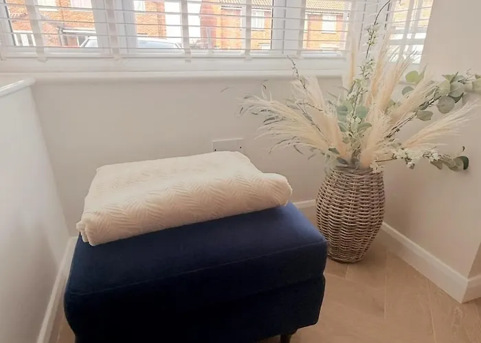 Vakantiehuis Bright & Spacious Bristol